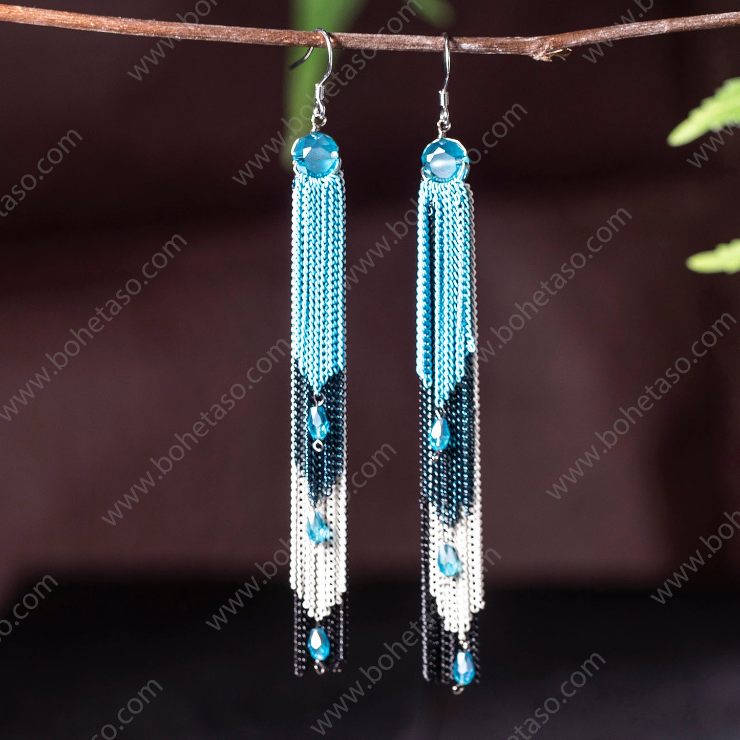 Bohemian style handmade metal tassel earrings for women's outings, gatherings, exquisite niche earrings