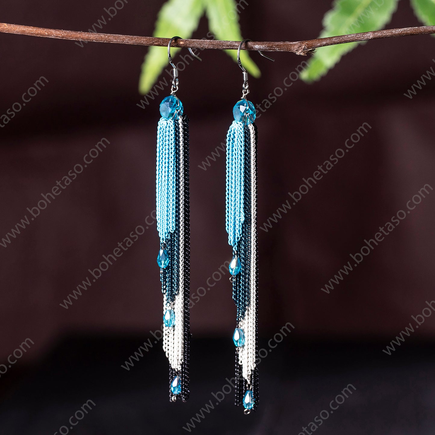 Bohemian style handmade metal tassel earrings for women's outings, gatherings, exquisite niche earrings