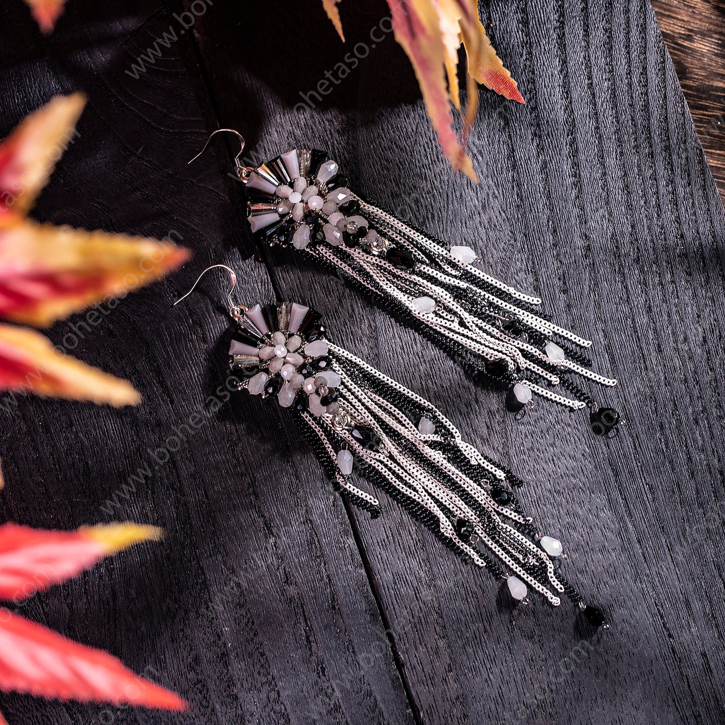Bohemian style handmade metal tassel earrings for women's outings, gatherings, exquisite niche earrings