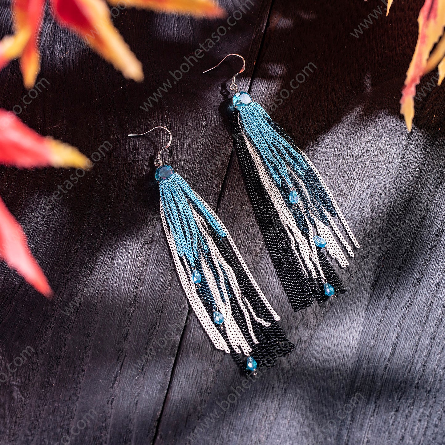 Bohemian style handmade metal tassel earrings for women's outings, gatherings, exquisite niche earrings