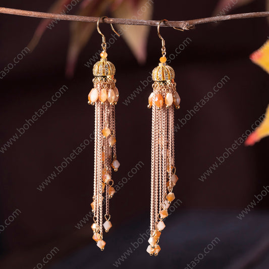 Bohemian style handmade metal tassel earrings for women's outings, gatherings, exquisite niche earrings