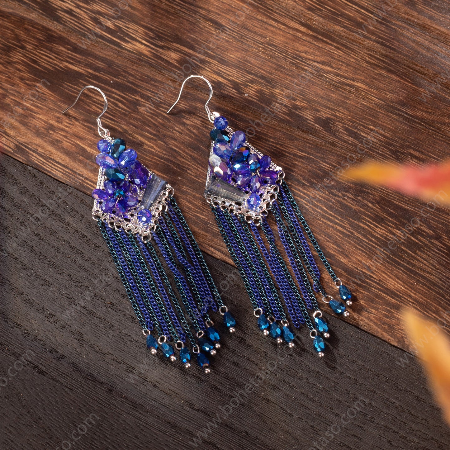 Bohemian style handmade metal tassel earrings for women's outings, gatherings, exquisite niche earrings